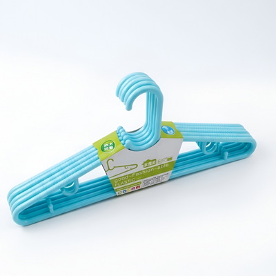 Plastic Cloth Hangers 5 Pcs Set