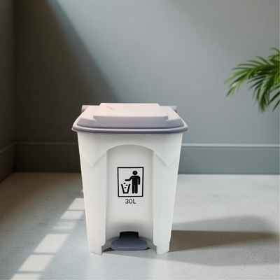 Plastic Pedal Trash can 30L