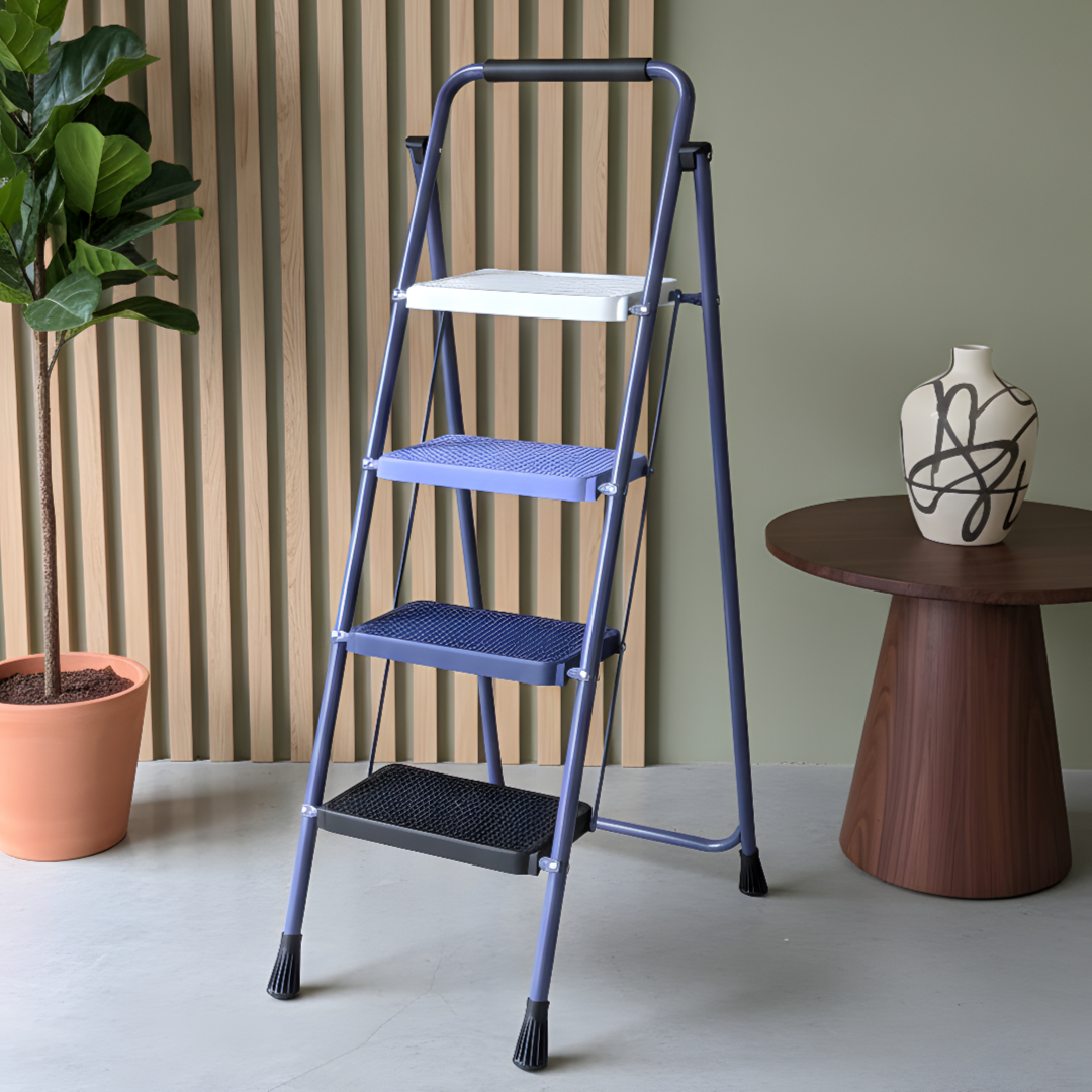 4 Step Ladder Folding With Handgrip
